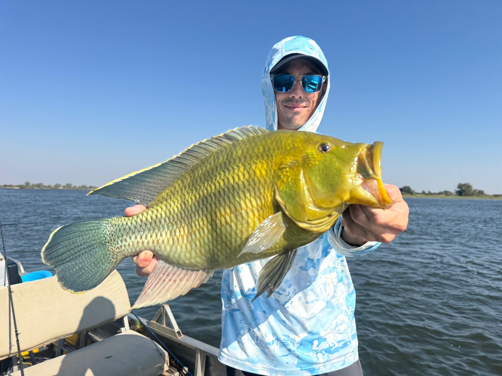 Bret with a 6.8 lb Nembwe
